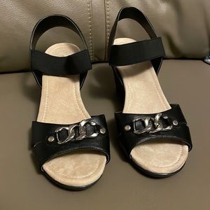 St. John’s Bay wedges. Size 9.5M. Never worn.